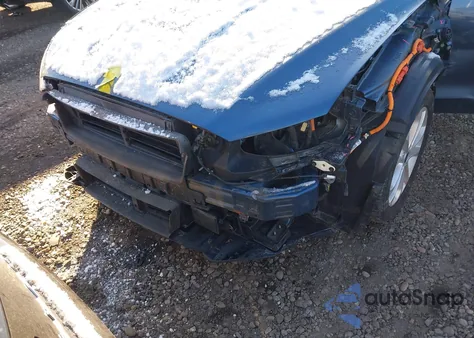 2019 Ford Fusion Energi Titanium from USA, damaged, VIN 3FA6P0SU4KR157464